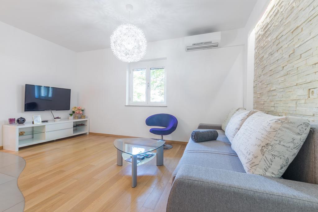 Fine Apartment Janeza Pavla Любляна Екстер'єр фото